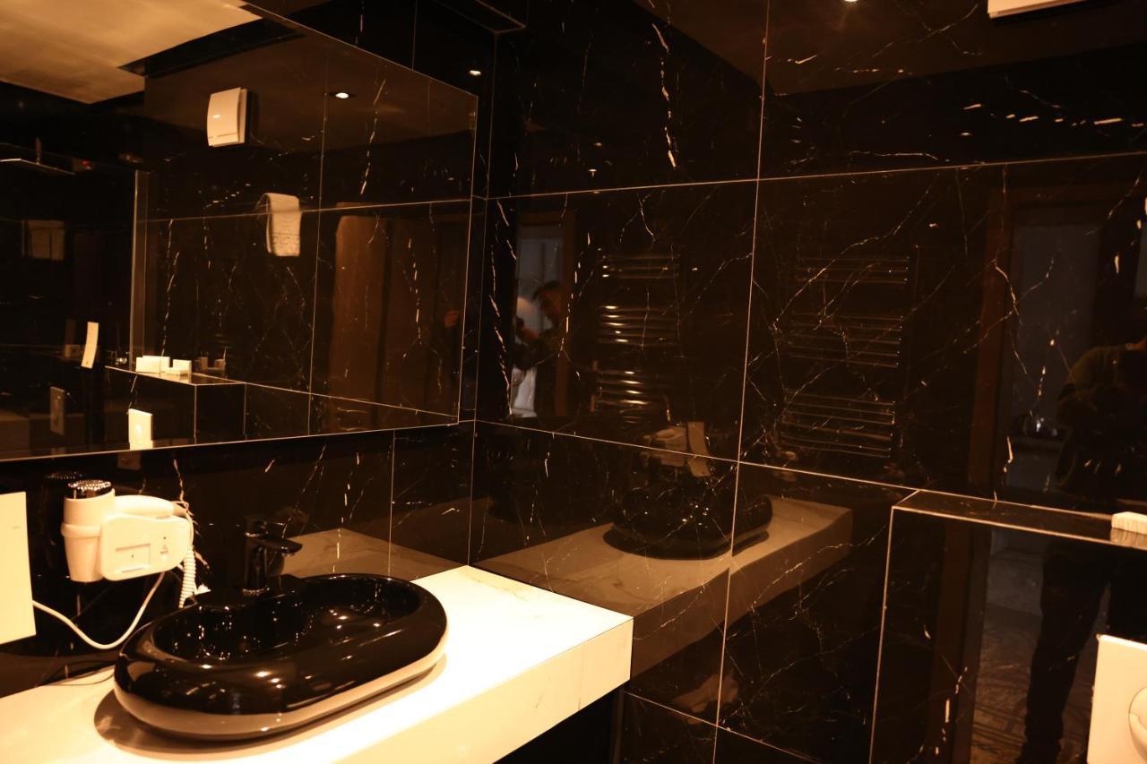 Palace Hotel & Spa Titova Mitrovica Εξωτερικό φωτογραφία