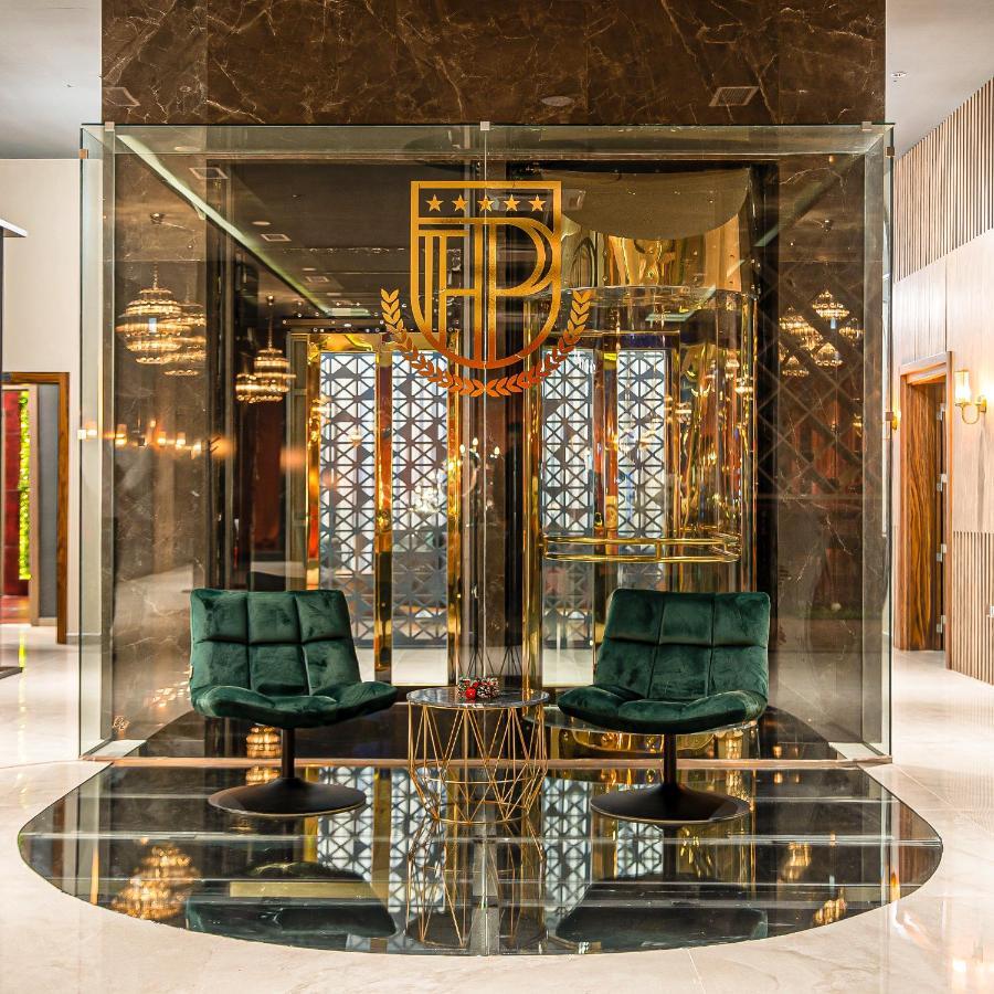 Palace Hotel & Spa Titova Mitrovica Εξωτερικό φωτογραφία