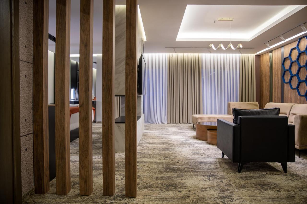 Palace Hotel & Spa Titova Mitrovica Εξωτερικό φωτογραφία