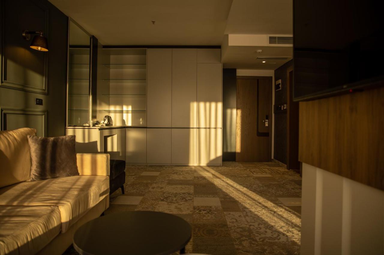 Palace Hotel & Spa Titova Mitrovica Εξωτερικό φωτογραφία