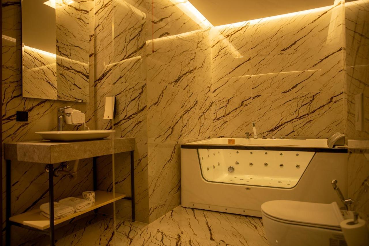 Palace Hotel & Spa Titova Mitrovica Εξωτερικό φωτογραφία
